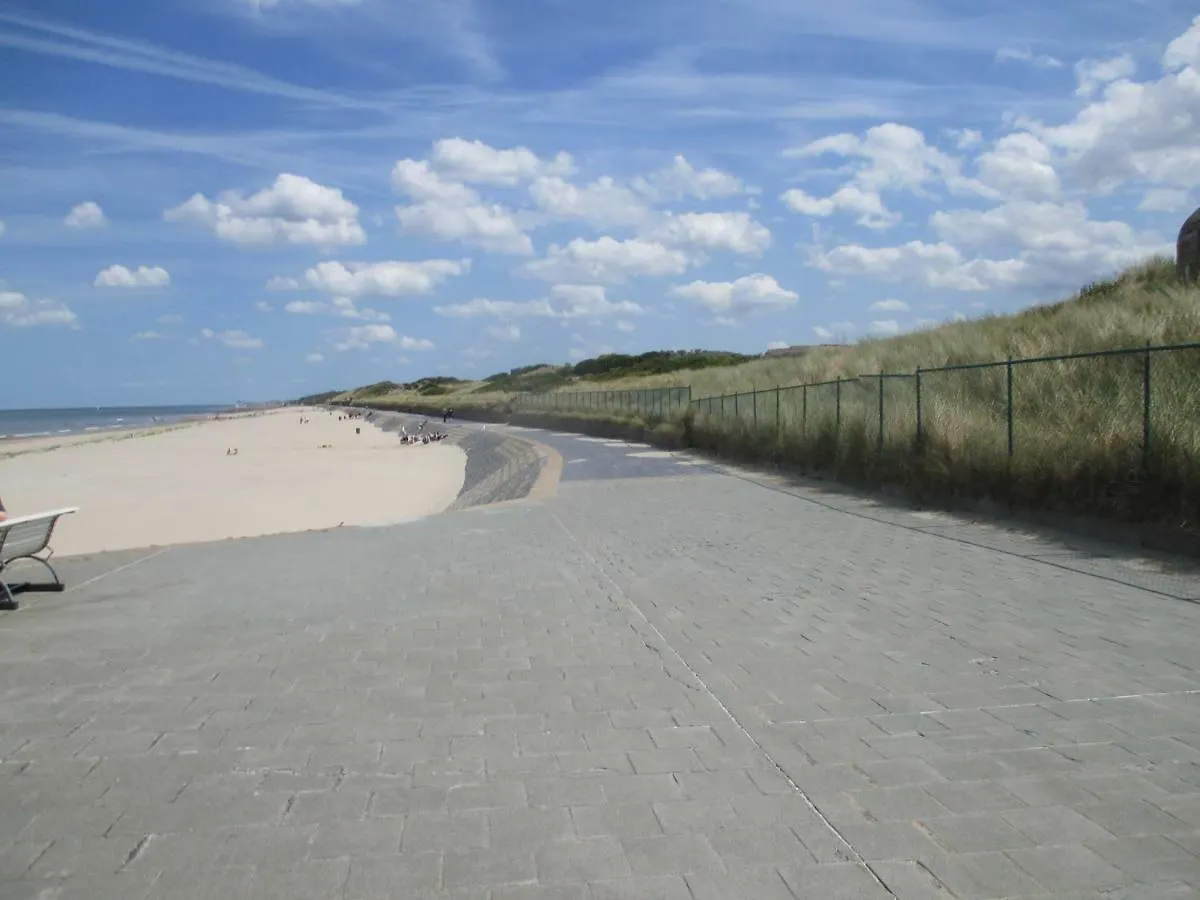 Apartment Studio On The Beach With Sea View Middelkerke
